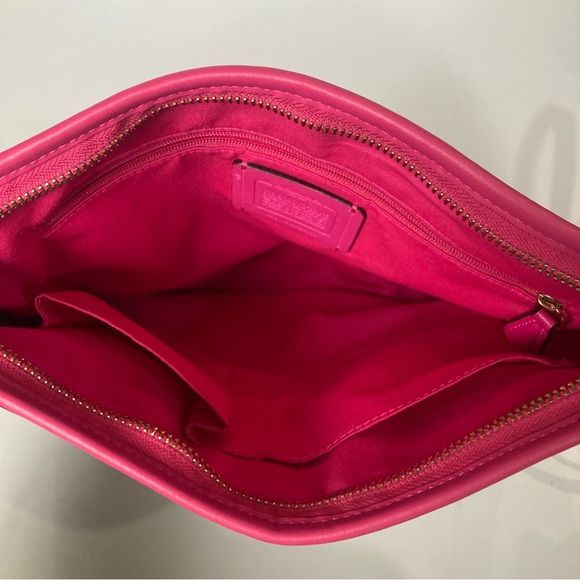 Coach Signature Print File Bag - Crossbody Dark Brown w/ Fuchsia Leather Piping - Picture 13 of 15